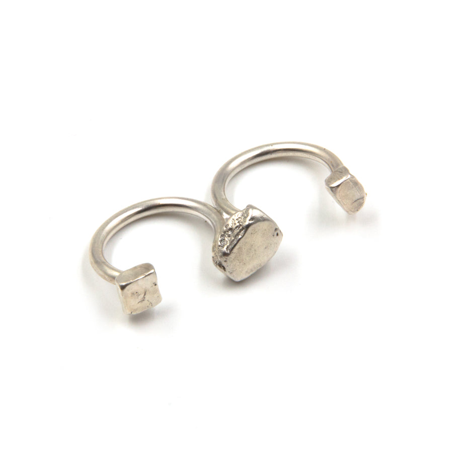 "ANELLO_ARGENTO_DUE_DITA"