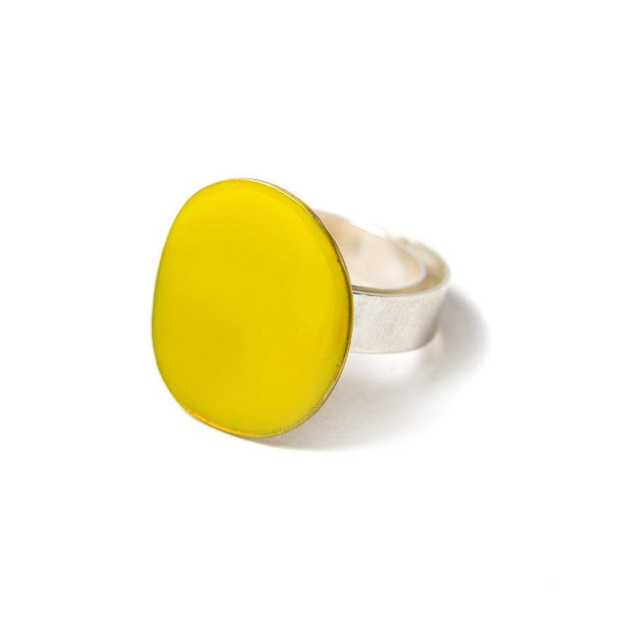 "ANELLO_CIOTOLA_MEDIO_ARGENTO_BRONZO_SMALTATO_SENAPE"