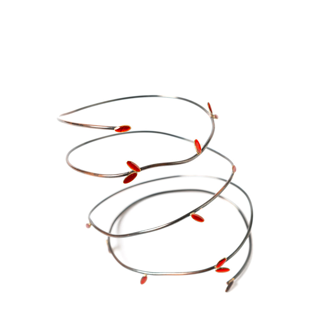 "Come Tu Mi Vuoi" Micro Leaf Bracelet | Copper with Transparent Enamel