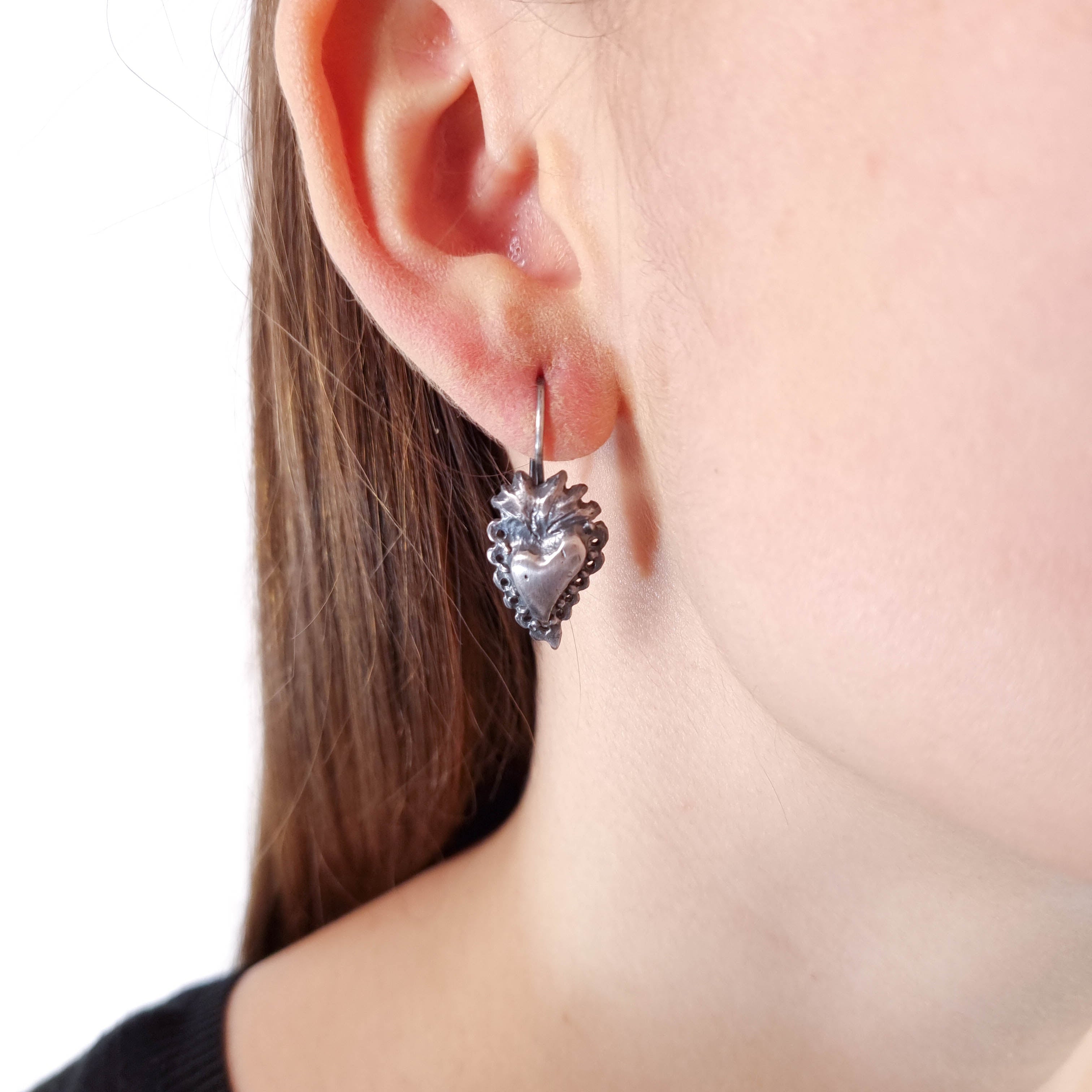 Orecchini Cuore Sacro | Argento