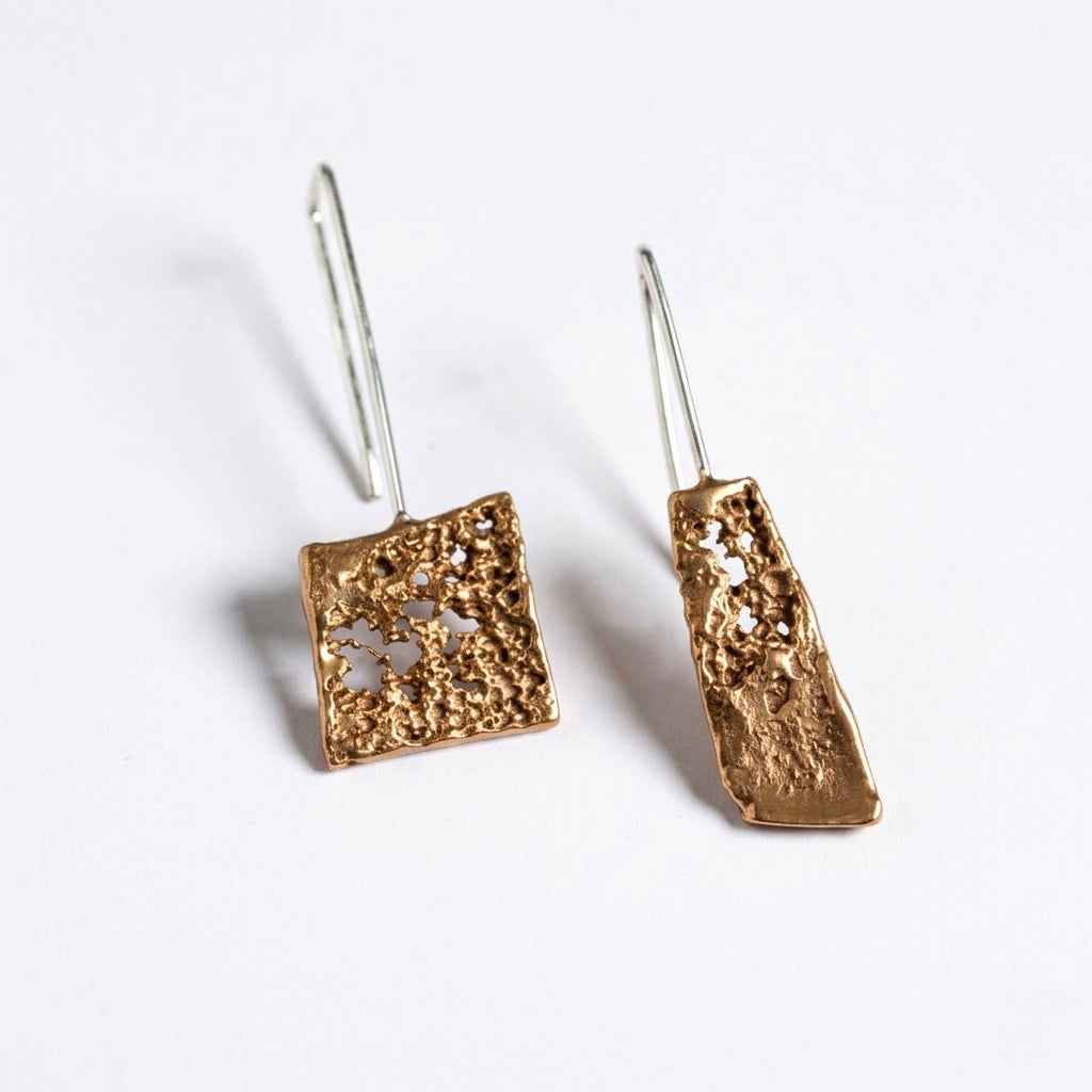 Sciara Monachella Earrings | Bronze