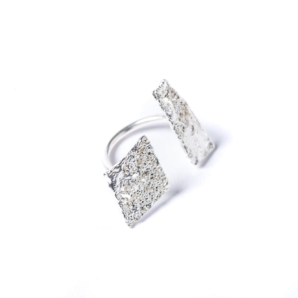 "Anello-sciara-aperto"