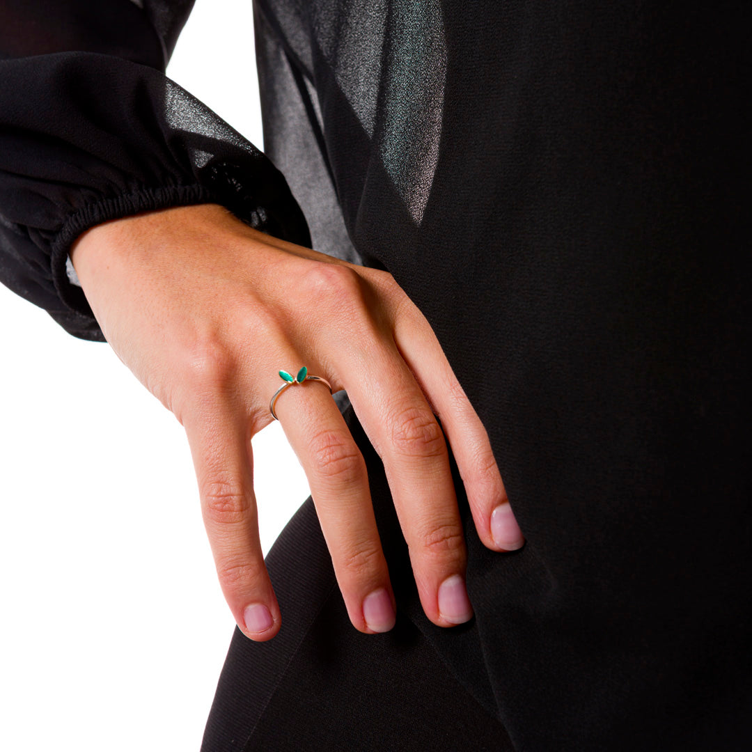 "Come Tu Mi Vuoi" Micro Leaf Ring | Copper with Transparent Enamel
