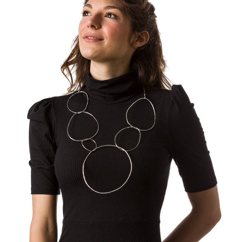 COLLANA_6_CERCHI_ARGENTO_INDOSSATO