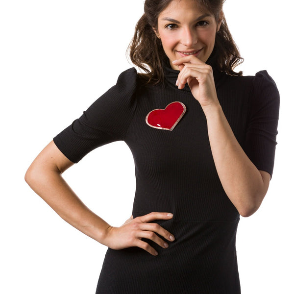 INDOSSANTO_SPILLA_REGINA_DI_CUORI