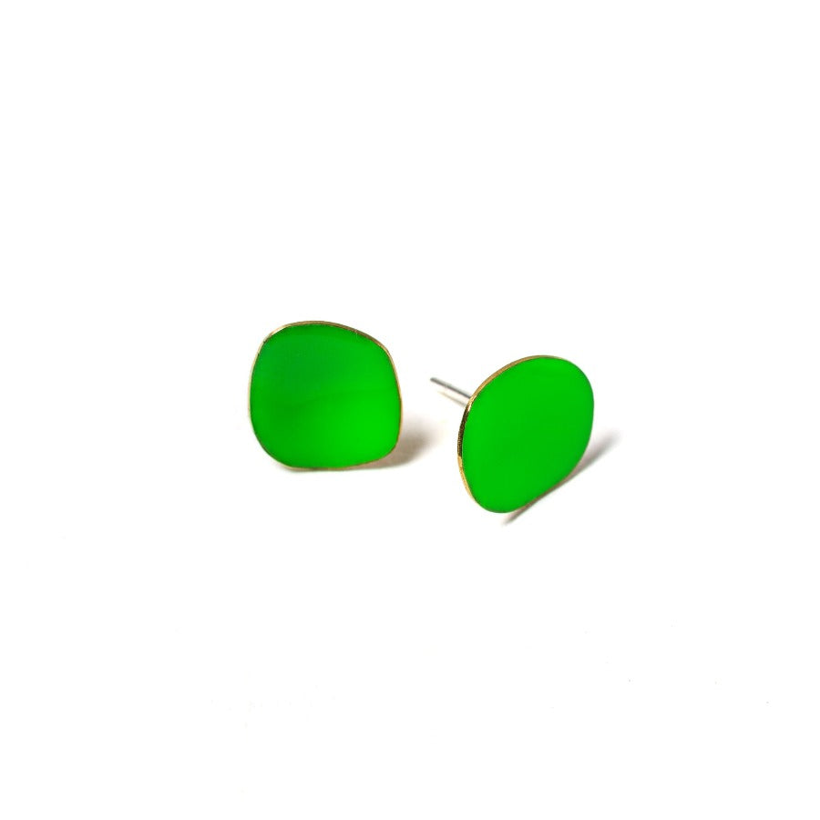 ORECCHINO_QUADRO_LOBO_RAME_SMALTATO_VERDE_FLUO