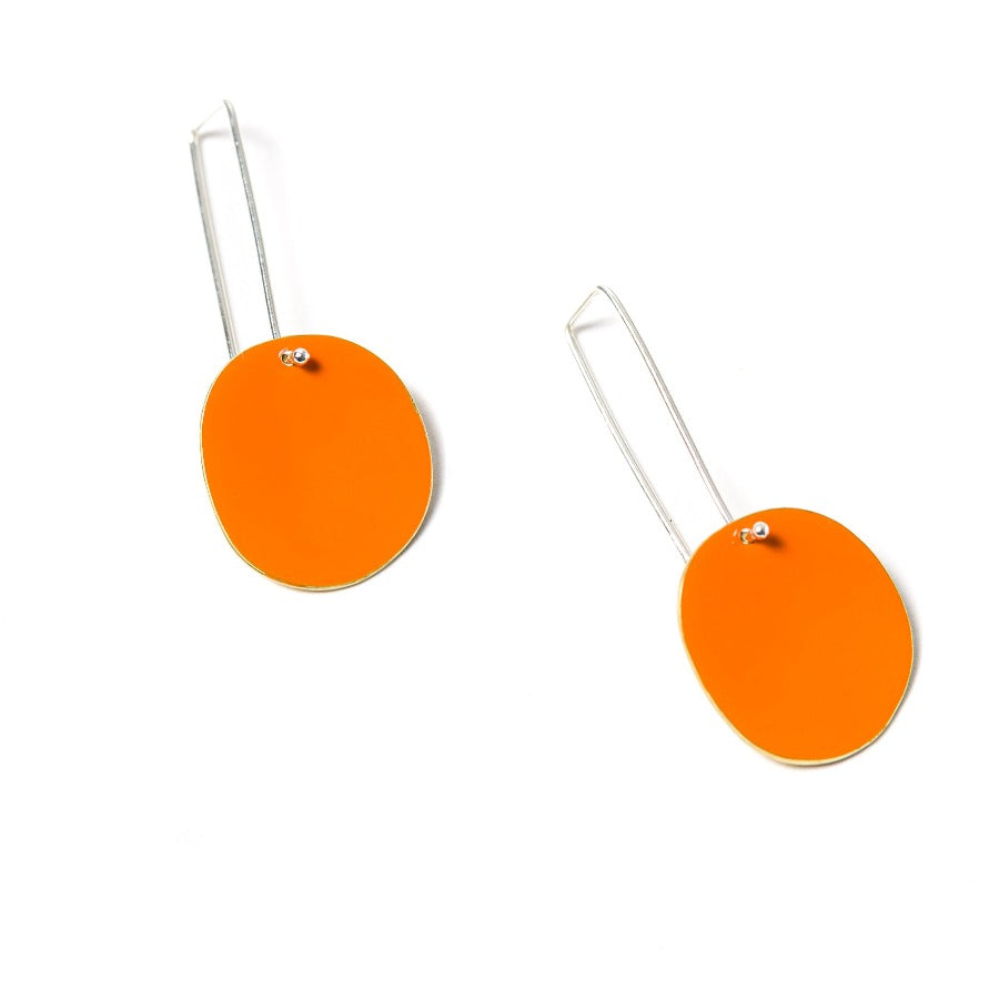 ORECCHINI_PIASTRINA_MONACHELLA_OTTONE_SMALTATO_ARANCIONE_CHIARO