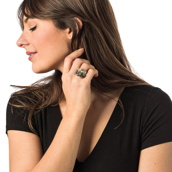 Anello-9-Pepite-Argento-indossato