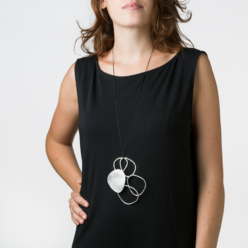 COLLANA_ARGENTO_PIENI_VUOTI_INDOSSATO